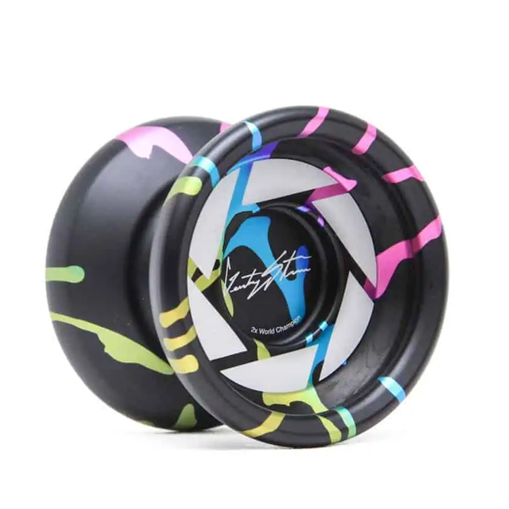 yoyo-shutter-genrystain-black-rainbow-2.jpg